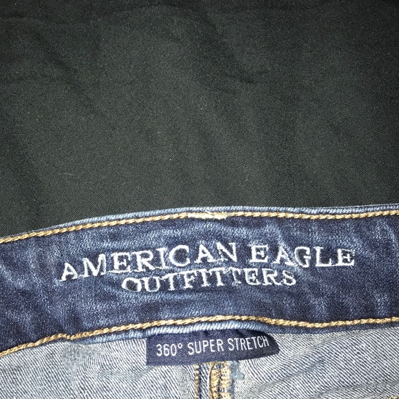 American Eagle Shorts SIZE 10 - Picture 3 of 4